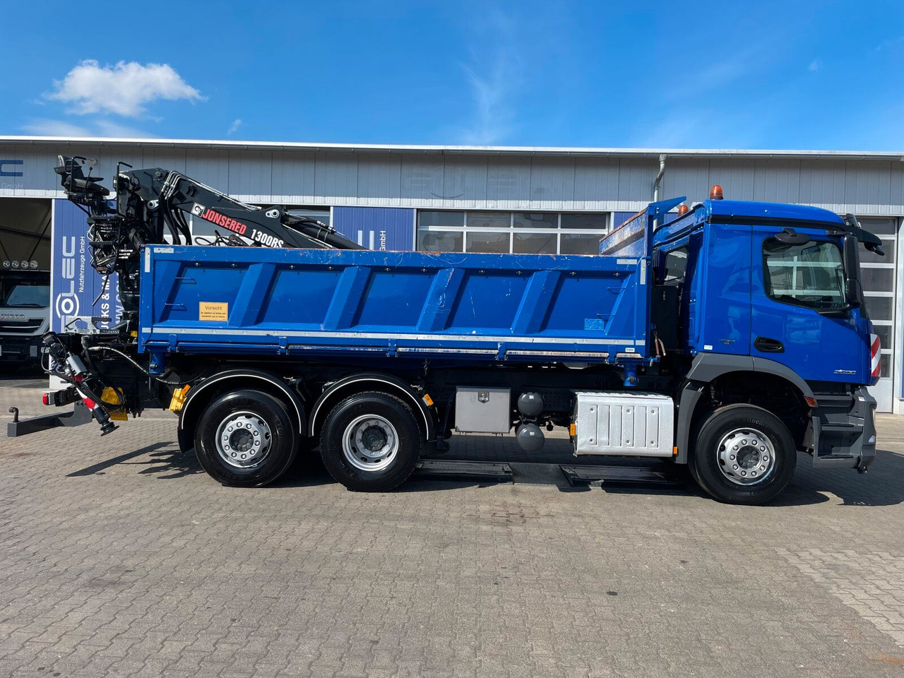 Mercedes-Benz AROCS 2536 6x2*4 Kipper Kran HIAB - Kipper, Autokran: das Bild 2 Mercedes-Benz AROCS 2536 6x2*4 Kipper Kran HIAB - Kipper, Autokran: das Bild 2