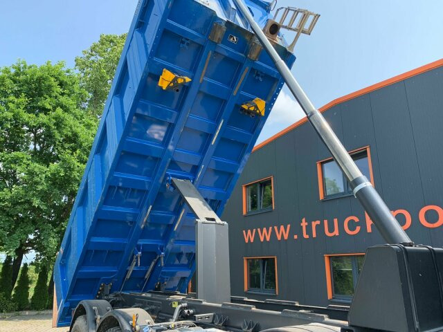 Mercedes-Benz AROCS 4145 8x8 EURO6 Muldenkipper – Leasing Mercedes-Benz AROCS 4145 8x8 EURO6 Muldenkipper: das Bild 6