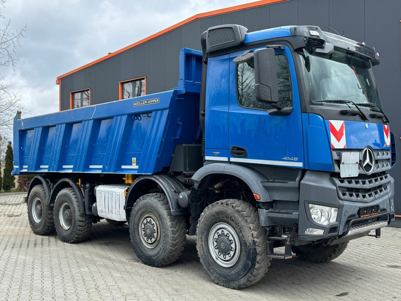 Mercedes-Benz AROCS 4145 8x8 EURO6 Muldenkipper TOP! - Kipper: das Bild 1 Mercedes-Benz AROCS 4145 8x8 EURO6 Muldenkipper TOP! - Kipper: das Bild 1