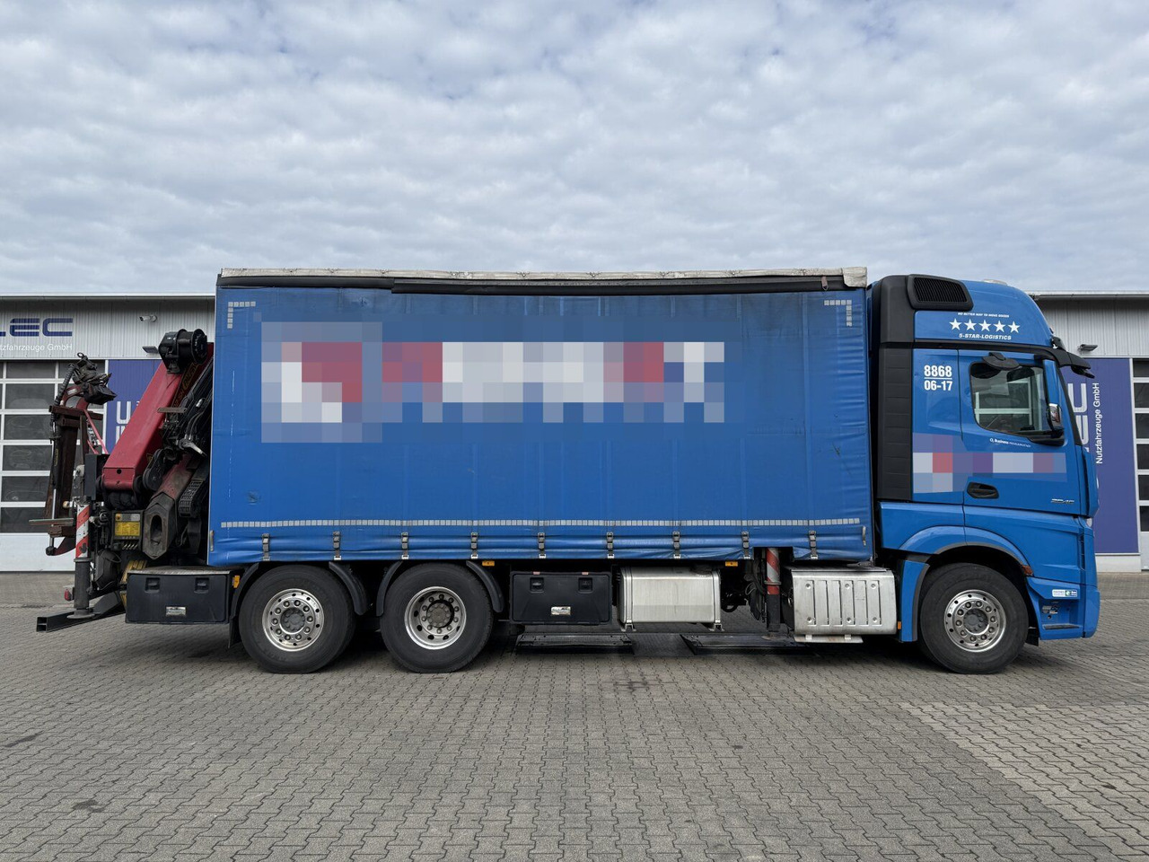 Mercedes-Benz Actros 6x2 Pritsche Kran Palfinger PK34002 + JIB - Plane LKW, Autokran: das Bild 2 Mercedes-Benz Actros 6x2 Pritsche Kran Palfinger PK34002 + JIB - Plane LKW, Autokran: das Bild 2