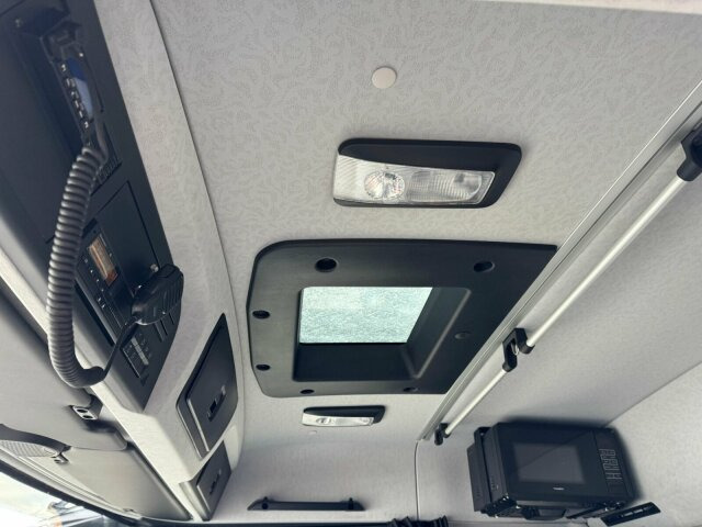 Mercedes-Benz Arocs 3253 8x4 Abrollkipper Kran Palfinger 37002 - Abrollkipper, Autokran: das Bild 5 Mercedes-Benz Arocs 3253 8x4 Abrollkipper Kran Palfinger 37002 - Abrollkipper, Autokran: das Bild 5