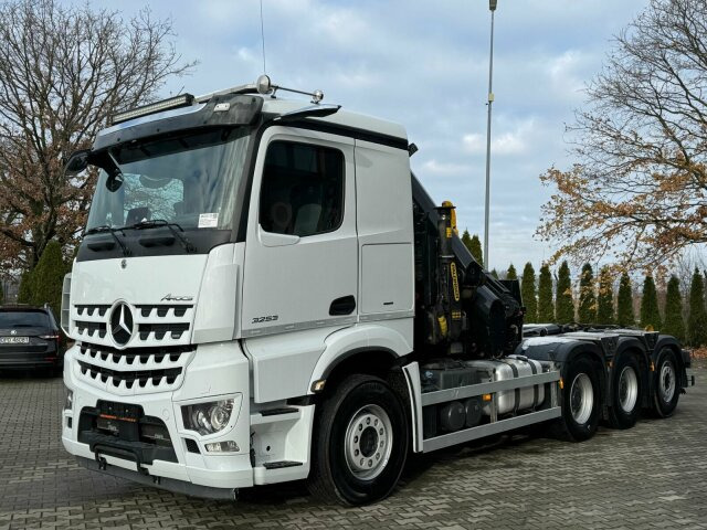 Mercedes-Benz Arocs 3253 8x4 Abrollkipper Kran Palfinger 37002 – Leasing Mercedes-Benz Arocs 3253 8x4 Abrollkipper Kran Palfinger 37002: das Bild 8 Mercedes-Benz Arocs 3253 8x4 Abrollkipper Kran Palfinger 37002 – Leasing Mercedes-Benz Arocs 3253 8x4 Abrollkipper Kran Palfinger 37002: das Bild 8