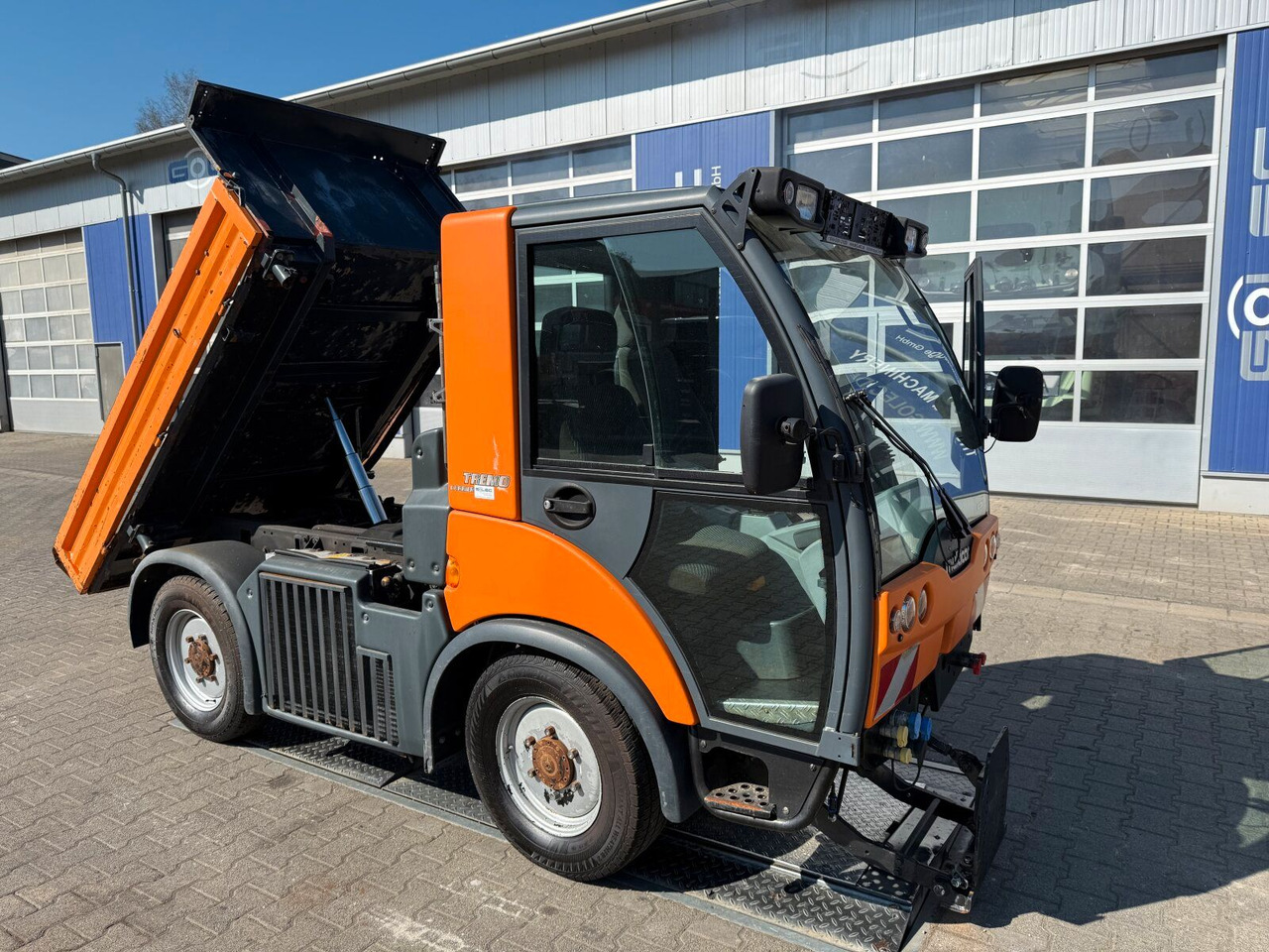 Multicar Tremo Carrier X56 Kipper Allrad 4x4 - Kipper Transporter: das Bild 2 Multicar Tremo Carrier X56 Kipper Allrad 4x4 - Kipper Transporter: das Bild 2