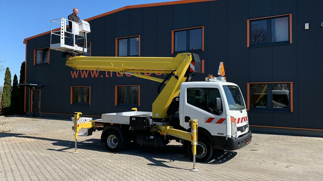 LKW mit Arbeitsbühne Nissan Cabstar 4x2 Ruthmann Steiger TB 270: das Bild 26