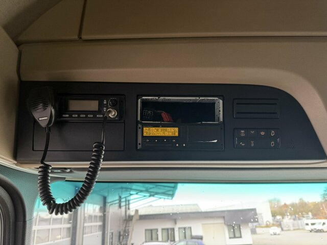 Mercedes-Benz ACTROS 1846 4x4 HAD Euro 6 Kipphydraulik - Sattelzugmaschine: das Bild 4 Mercedes-Benz ACTROS 1846 4x4 HAD Euro 6 Kipphydraulik - Sattelzugmaschine: das Bild 4