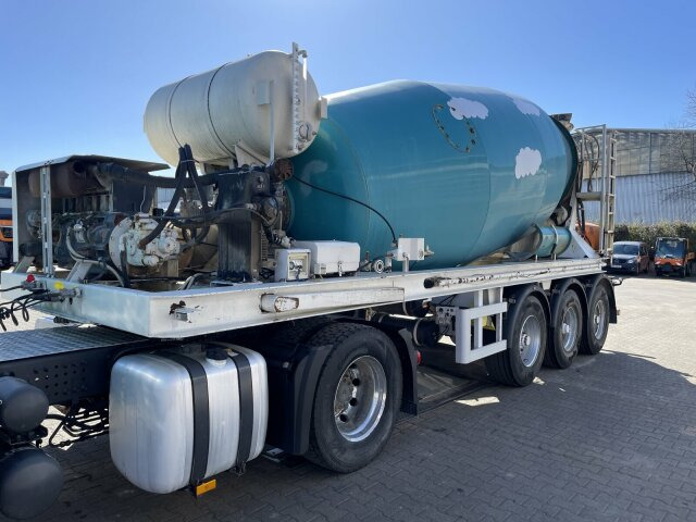 Mercedes-Benz Antos 2136 4x2 SZM Retarder Kipphyd. *Betonaufl. - Sattelzugmaschine: das Bild 4 Mercedes-Benz Antos 2136 4x2 SZM Retarder Kipphyd. *Betonaufl. - Sattelzugmaschine: das Bild 4