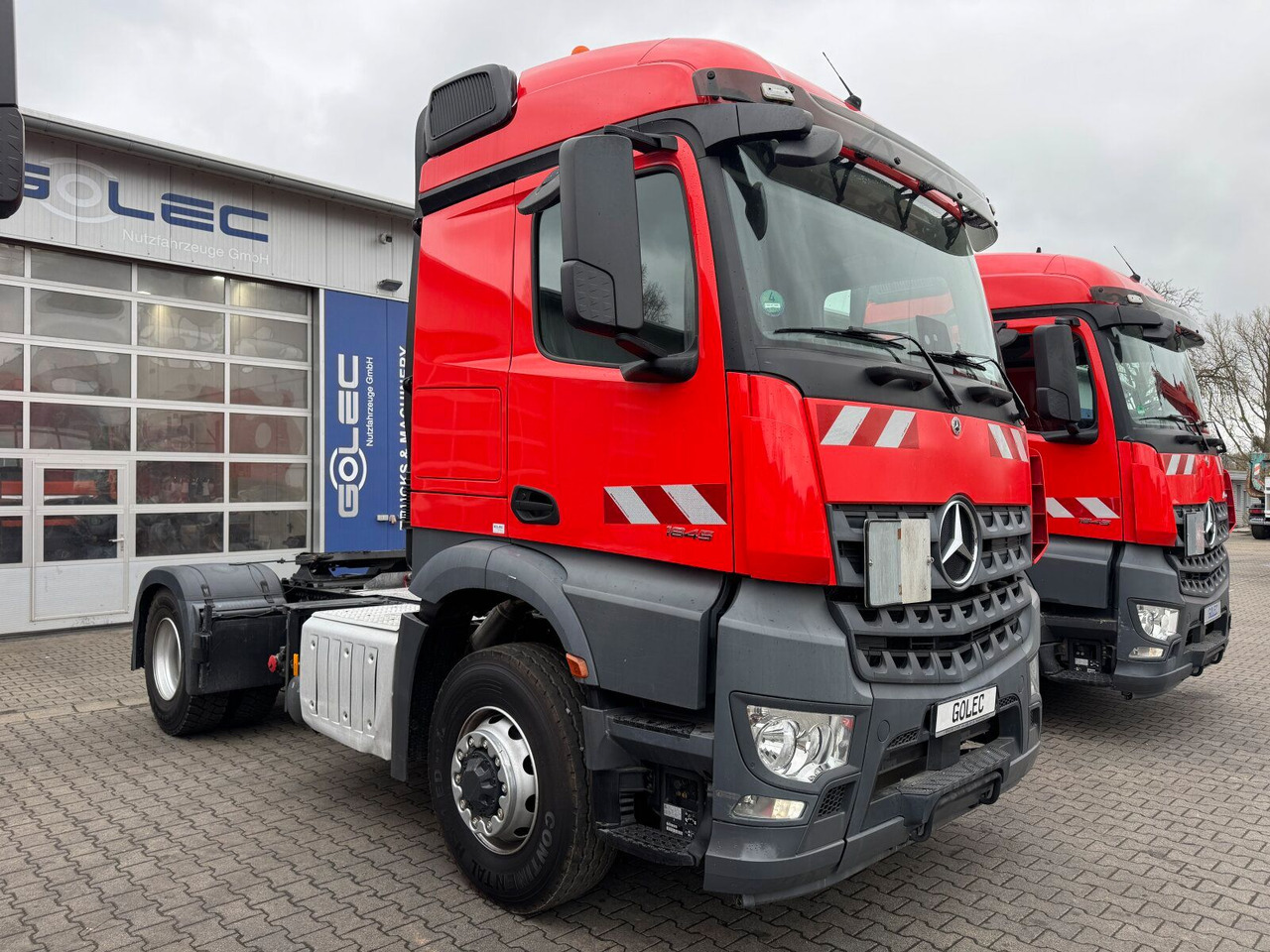 Mercedes-Benz Arocs 1845 LS 4x4 HAD *Kipphyd. Euro6 Blatt/Luft - Sattelzugmaschine: das Bild 1 Mercedes-Benz Arocs 1845 LS 4x4 HAD *Kipphyd. Euro6 Blatt/Luft - Sattelzugmaschine: das Bild 1