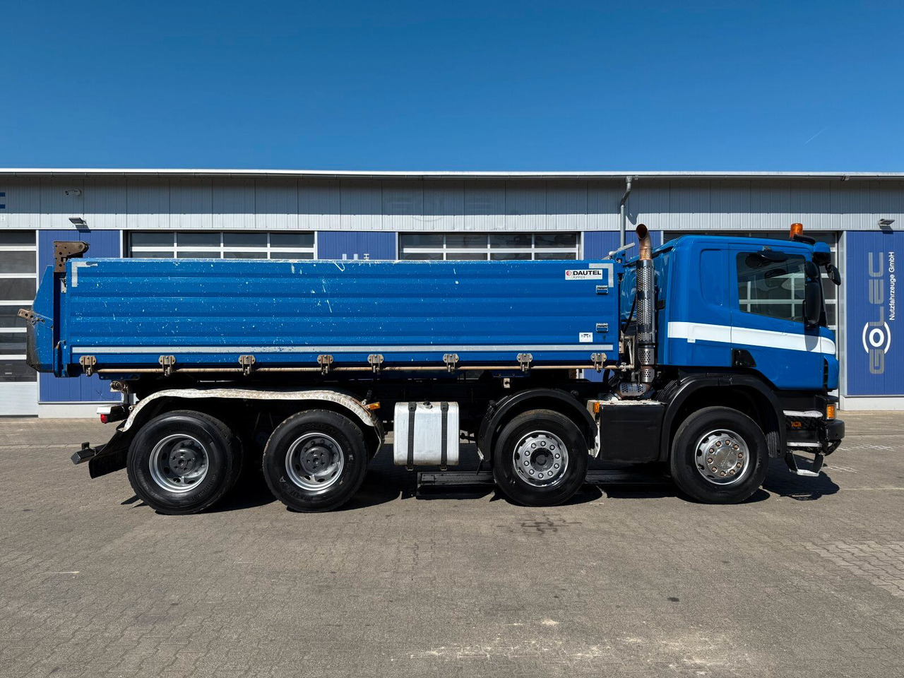 Scania P 410 8x4 Dreiseitenkipper DAUTEL - Kipper: das Bild 3 Scania P 410 8x4 Dreiseitenkipper DAUTEL - Kipper: das Bild 3
