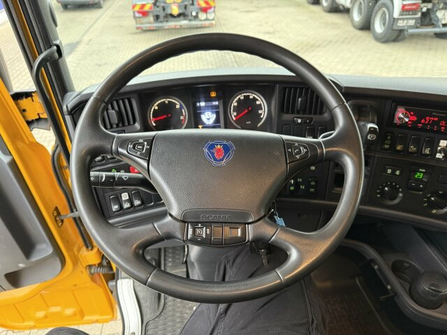 Scania R500 8x4 Kanalreiniger Kombi MÜLLER Canalmaster - Saug-/ Spülfahrzeug: das Bild 2 Scania R500 8x4 Kanalreiniger Kombi MÜLLER Canalmaster - Saug-/ Spülfahrzeug: das Bild 2