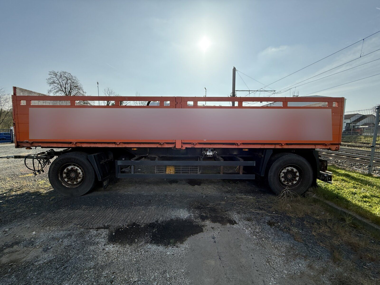 Schmitz Cargobull Gotha AFG 18 Baustoffanhänger 2 Achse - Pritschenanhänger/ Plattformanhänger: das Bild 5 Schmitz Cargobull Gotha AFG 18 Baustoffanhänger 2 Achse - Pritschenanhänger/ Plattformanhänger: das Bild 5