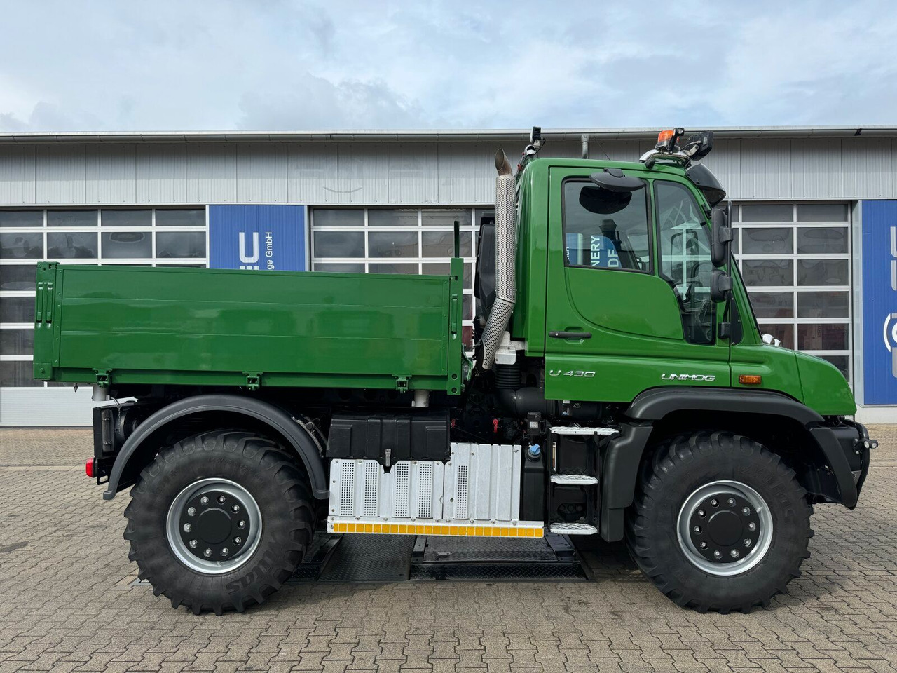 Unimog U430 Kipper mit Reifendruckregelanlage - Kipper: das Bild 4 Unimog U430 Kipper mit Reifendruckregelanlage - Kipper: das Bild 4