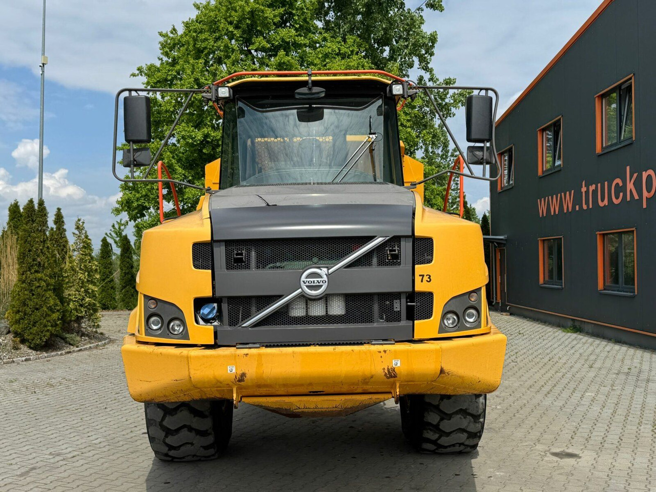 Volvo A25G Dumper 22,5 Ton 11.361 Stunden Volvo A25G Dumper 22,5 Ton 11.361 Stunden - Knickgelenkter Dumper: das Bild 3 Volvo A25G Dumper 22,5 Ton 11.361 Stunden Volvo A25G Dumper 22,5 Ton 11.361 Stunden - Knickgelenkter Dumper: das Bild 3