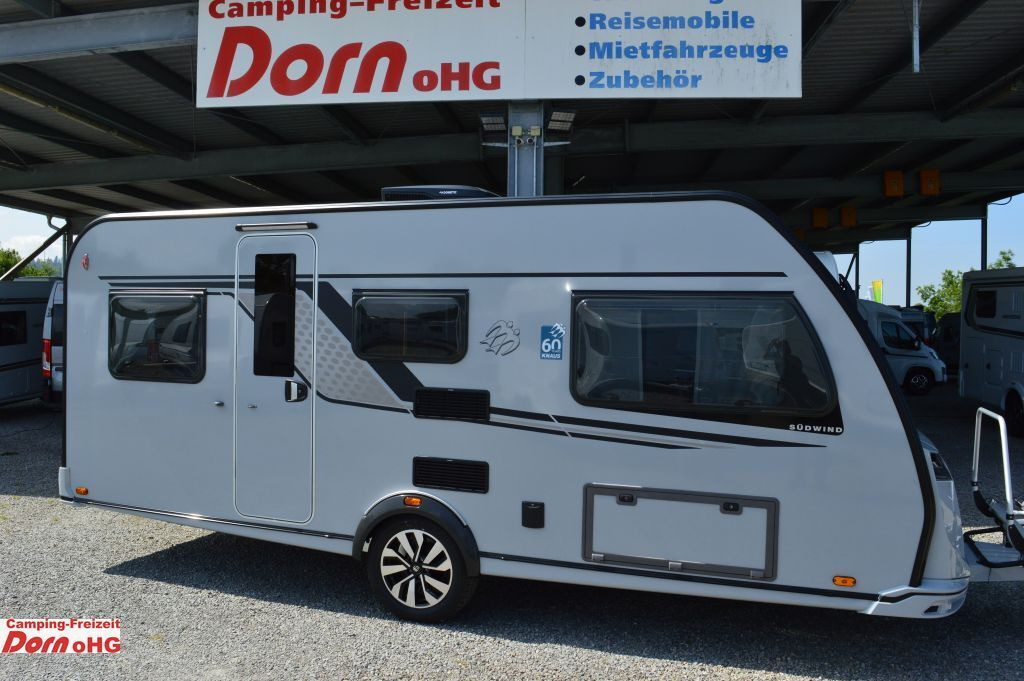 Knaus Südwind 500 EU 60 Years Dachklima - Wohnwagen: das Bild 1 Knaus Südwind 500 EU 60 Years Dachklima - Wohnwagen: das Bild 1