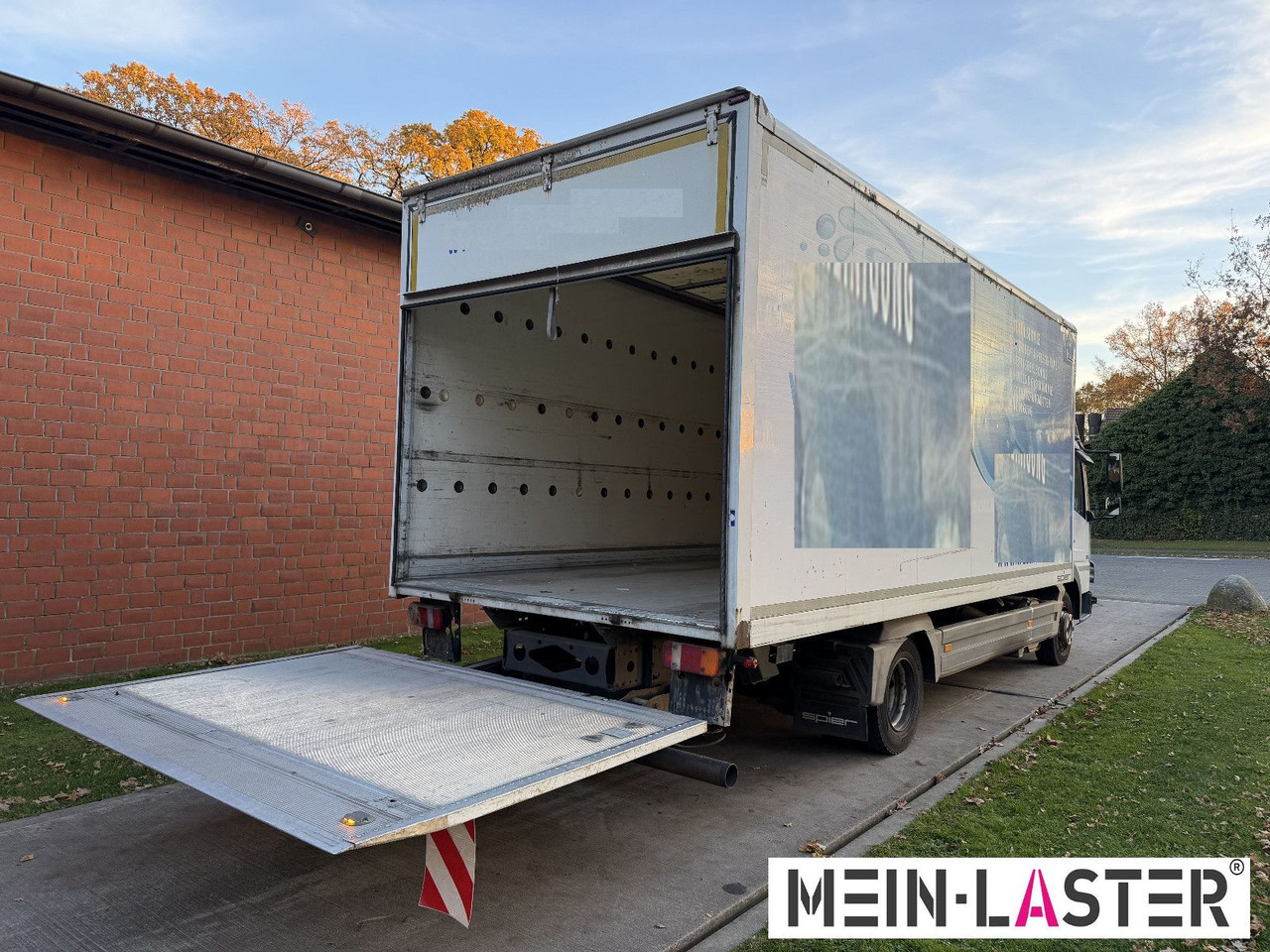 Mercedes-Benz Atego 816 LBW Klima 3 Sitzer - Koffer Transporter: das Bild 2 Mercedes-Benz Atego 816 LBW Klima 3 Sitzer - Koffer Transporter: das Bild 2