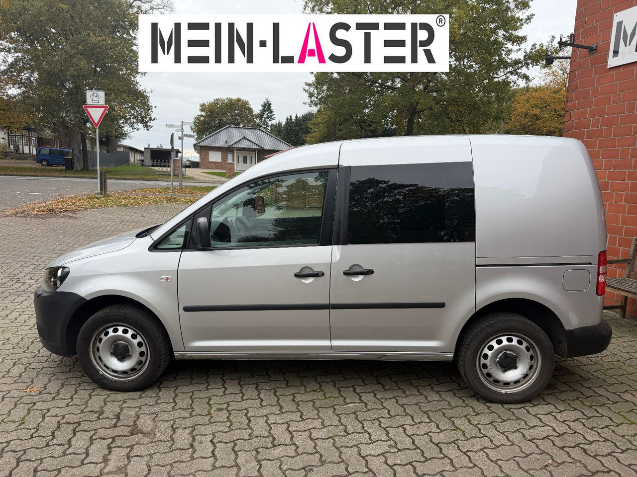 Volkswagen Caddy 2.0 TDI Kasten Soccer 4Motion Automatik - Kleintransporter: das Bild 4 Volkswagen Caddy 2.0 TDI Kasten Soccer 4Motion Automatik - Kleintransporter: das Bild 4