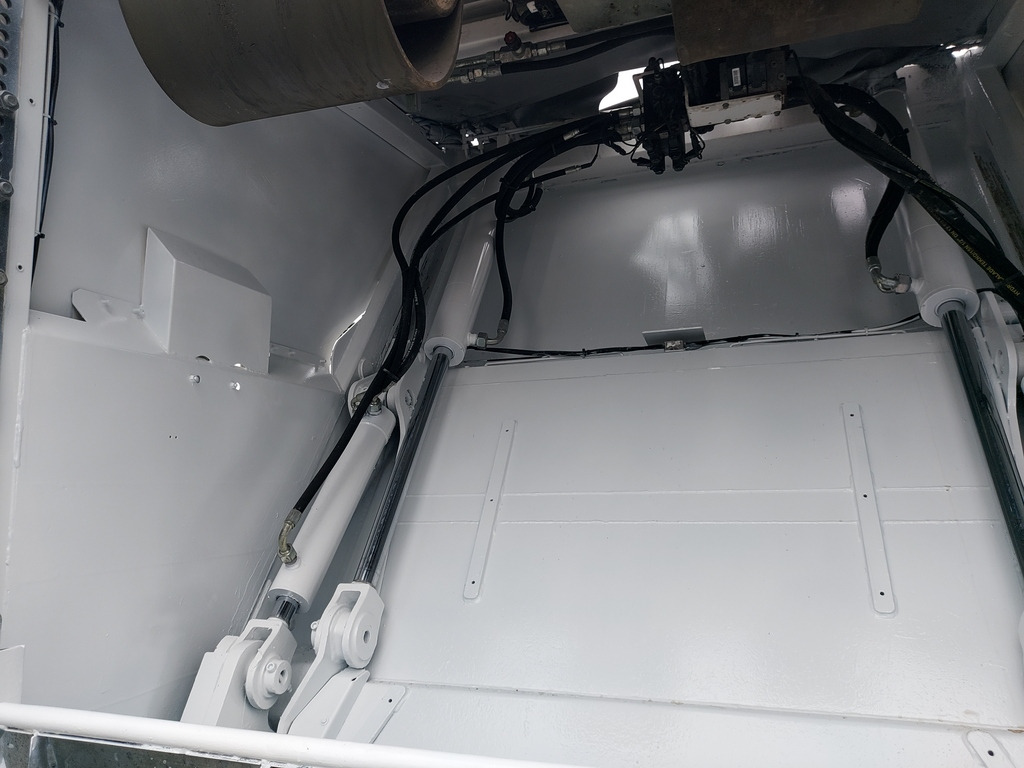 Müllwagen IVECO Eurocargo: das Bild 12