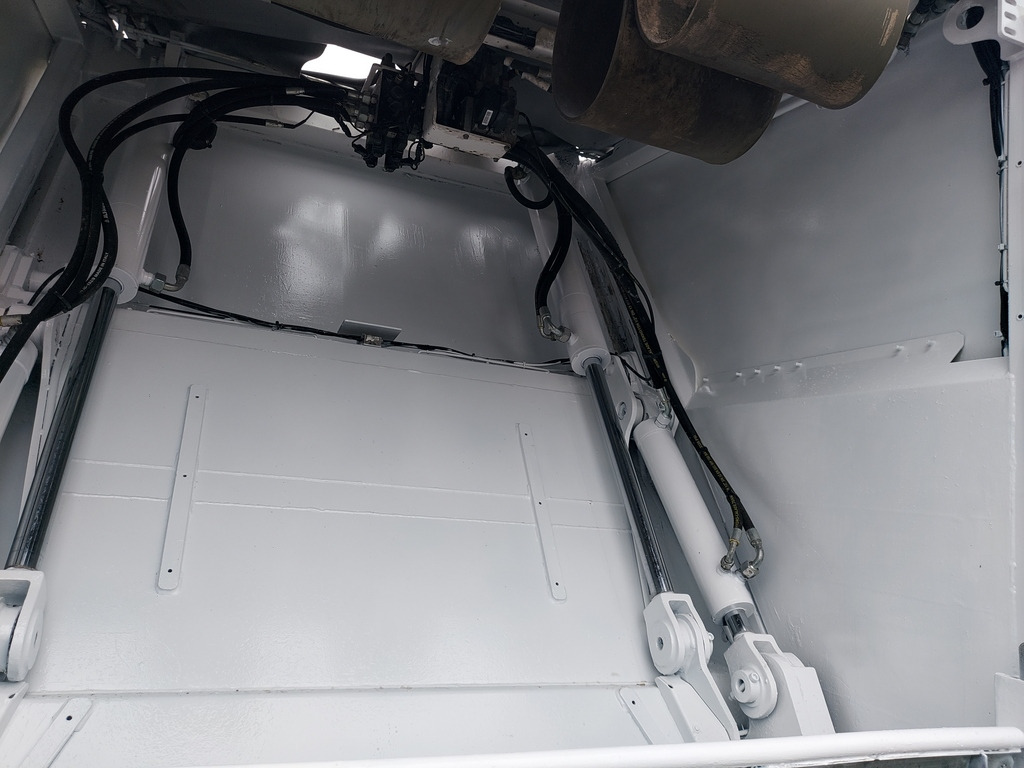 Müllwagen IVECO Eurocargo: das Bild 13