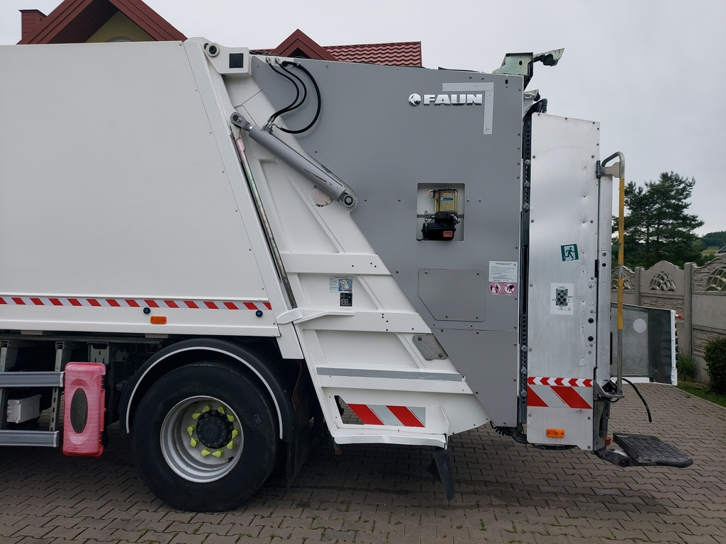 Müllwagen IVECO Eurocargo: das Bild 25