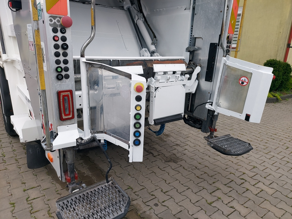 Müllwagen IVECO Eurocargo: das Bild 10