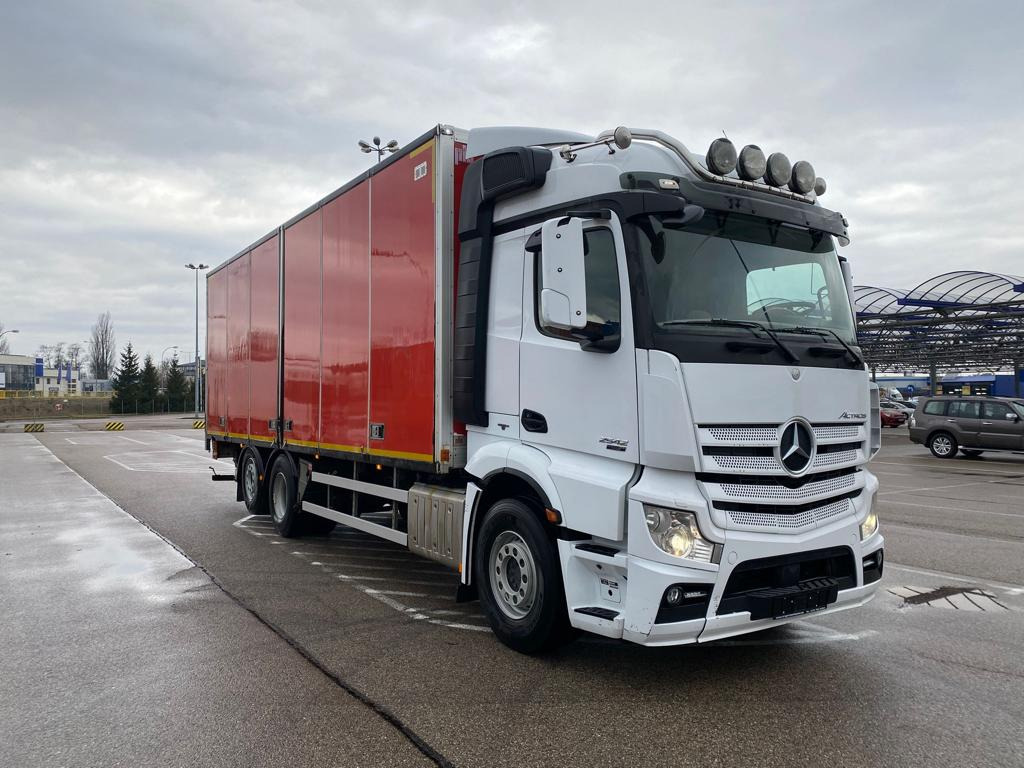 MERCEDES-BENZ ACTROS 2542 - Koffer LKW: das Bild 1 MERCEDES-BENZ ACTROS 2542 - Koffer LKW: das Bild 1