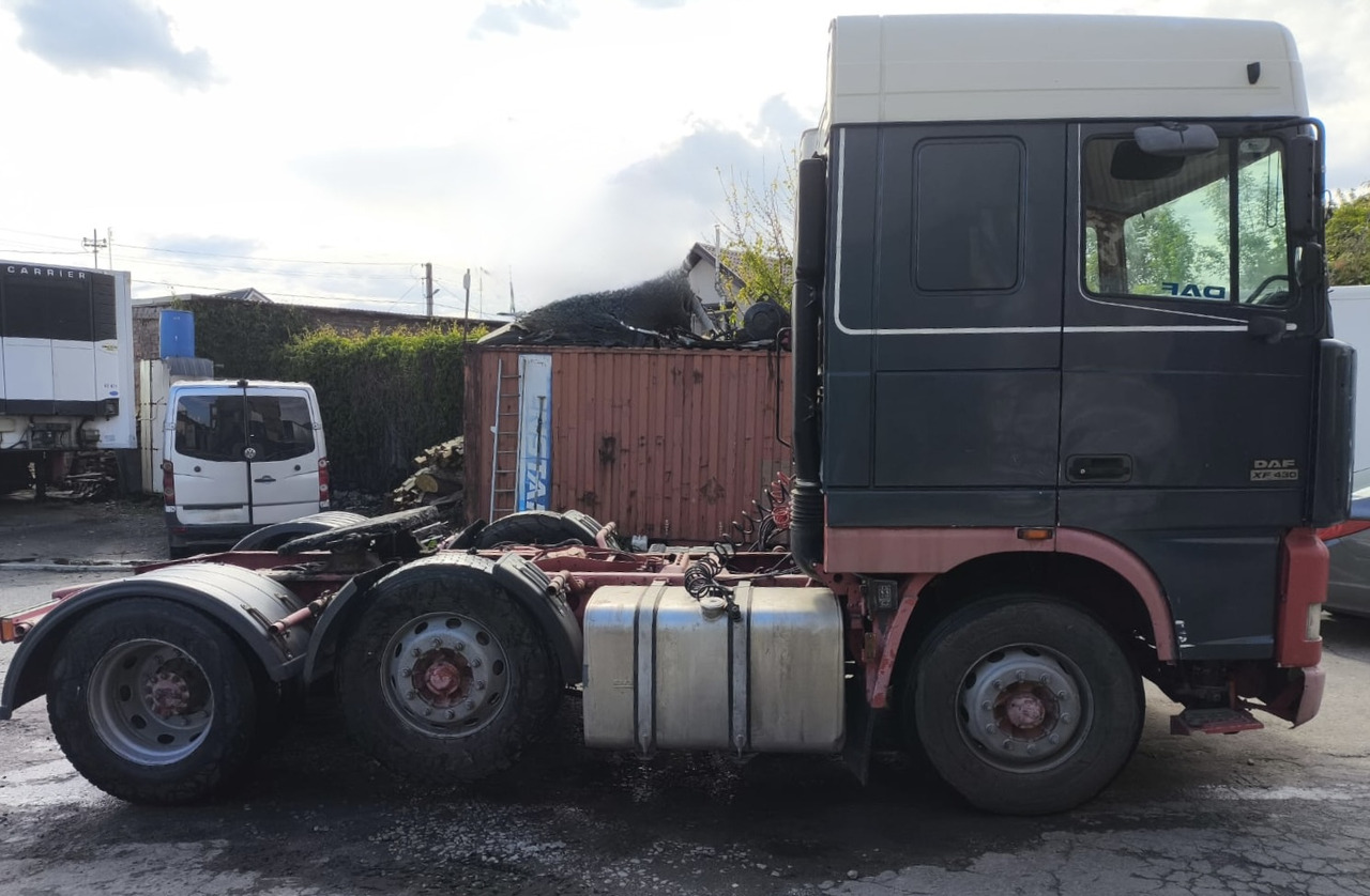 DAF 95.430 - Sattelzugmaschine: das Bild 2 DAF 95.430 - Sattelzugmaschine: das Bild 2