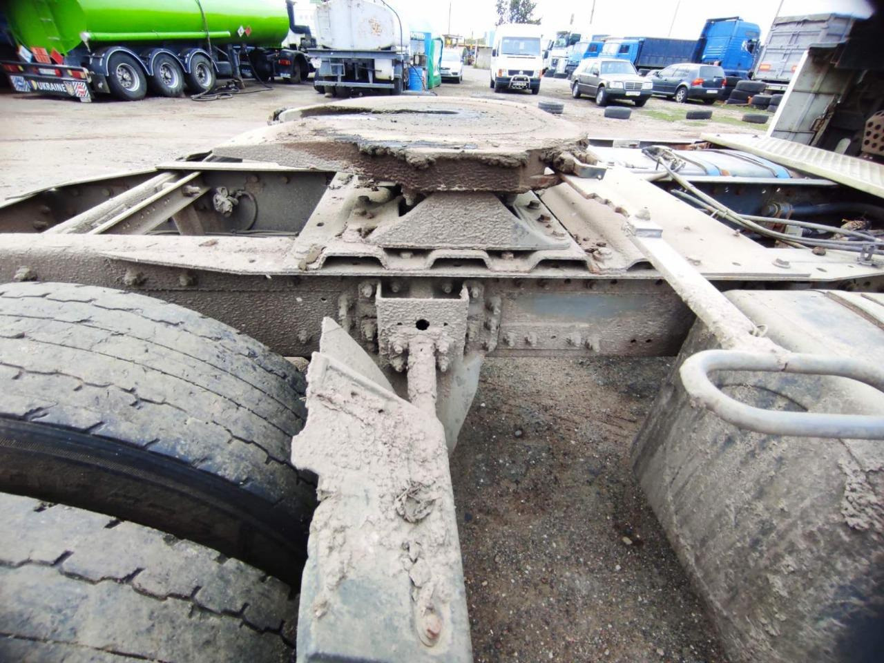 Sattelzugmaschine RENAULT Magnum 440 ID1515S: das Bild 21