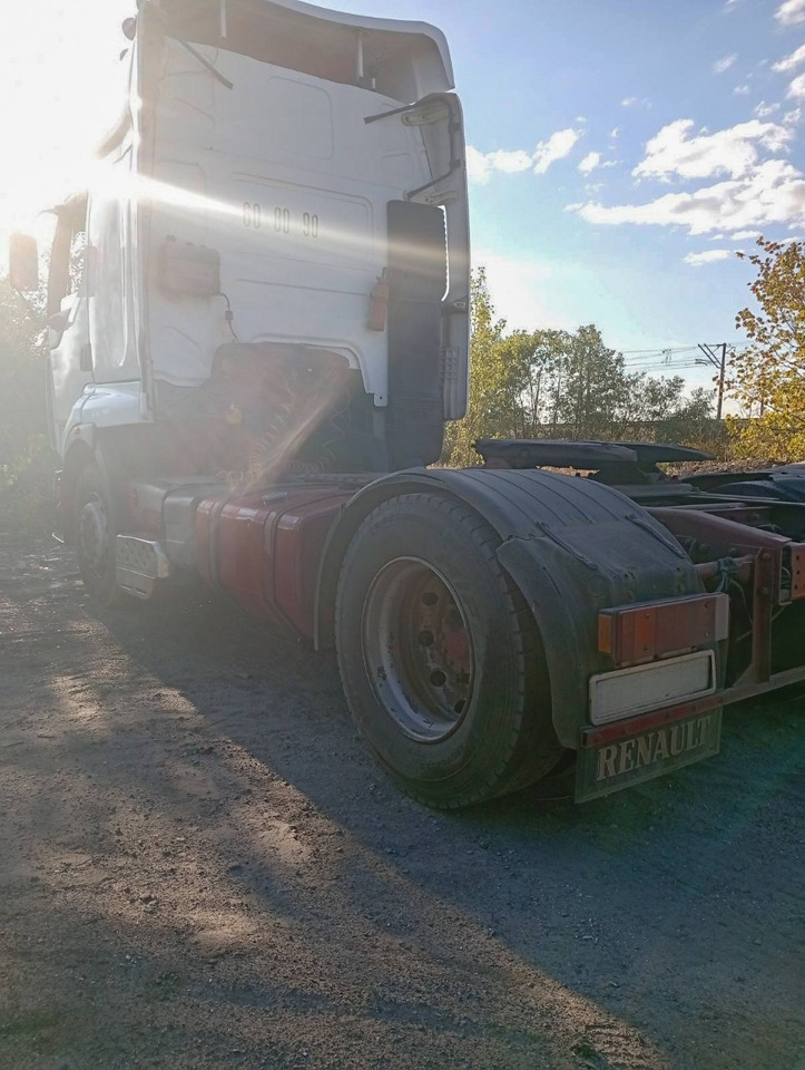 RENAULT Premium 400 - Sattelzugmaschine: das Bild 5 RENAULT Premium 400 - Sattelzugmaschine: das Bild 5