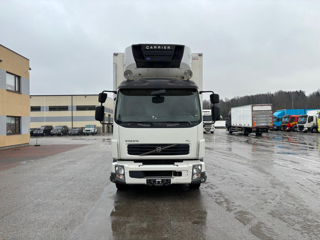 VOLVO FL 240 - Kühlkoffer LKW: das Bild 2 VOLVO FL 240 - Kühlkoffer LKW: das Bild 2
