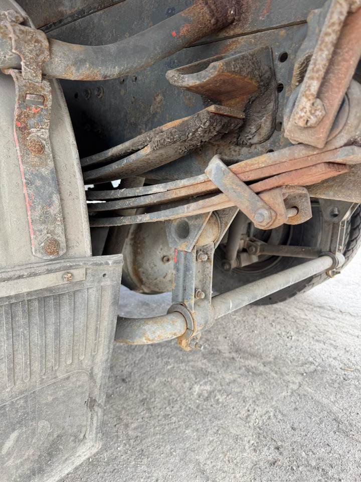 Kipper, Autokran VOLVO FL614: das Bild 9
