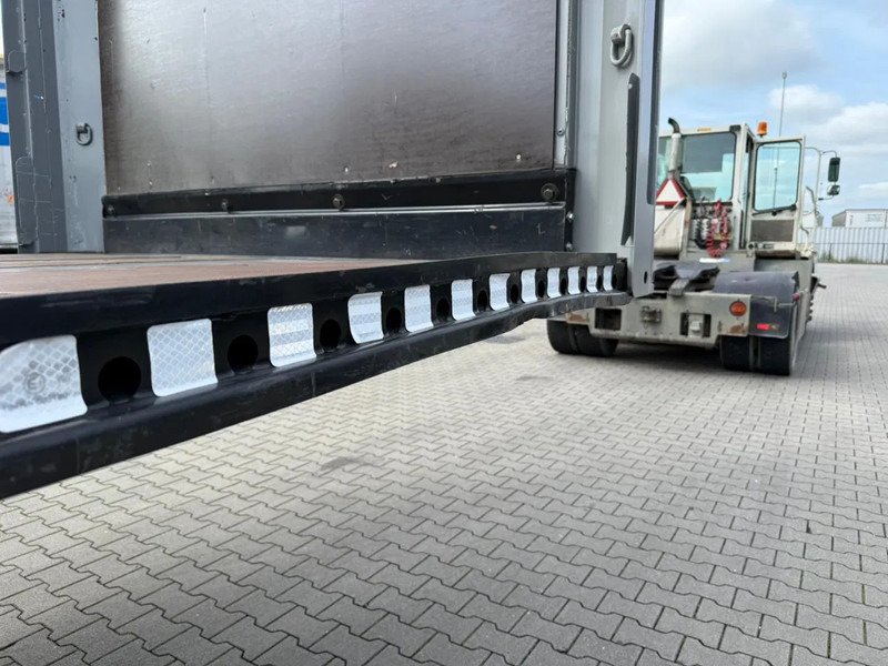 Krone 2021 mega P400 hupac flat - Koffer Auflieger: das Bild 5 Krone 2021 mega P400 hupac flat - Koffer Auflieger: das Bild 5