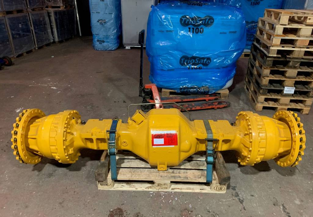 Volvo L220 E-F Achse - Axle - Hubgerüst - short boom - Radlader: das Bild 2 Volvo L220 E-F Achse - Axle - Hubgerüst - short boom - Radlader: das Bild 2