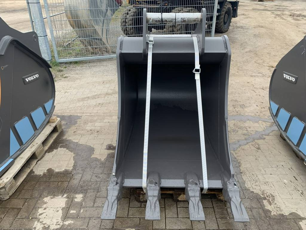 Volvo S 60 / S6 Tieflöffel bucket 1.000mm - Baggerschaufel: das Bild 1 Volvo S 60 / S6 Tieflöffel bucket 1.000mm - Baggerschaufel: das Bild 1