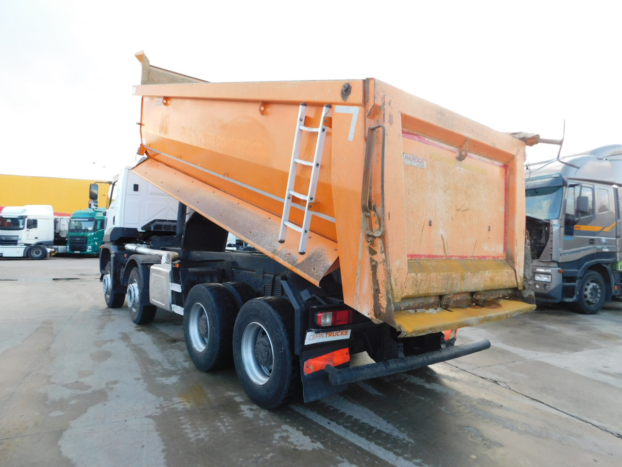 Ford 4142d 8x4 dcab e6 12tx2210 - Kipper: das Bild 4 Ford 4142d 8x4 dcab e6 12tx2210 - Kipper: das Bild 4