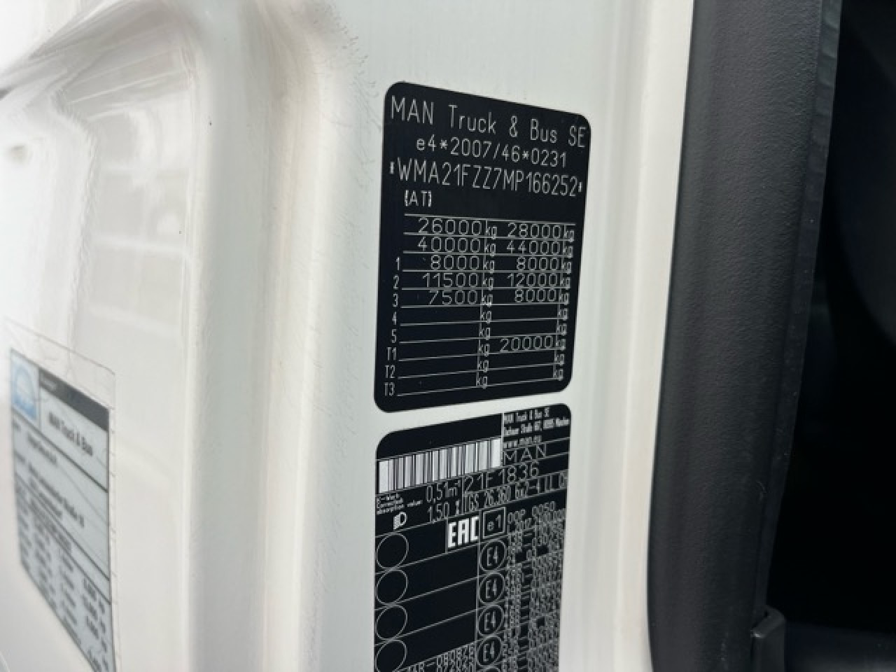 MAN TGS 26.360 6x2-4 LL Euro6 Klima AHK Luftfeder - Fahrgestell LKW: das Bild 5 MAN TGS 26.360 6x2-4 LL Euro6 Klima AHK Luftfeder - Fahrgestell LKW: das Bild 5