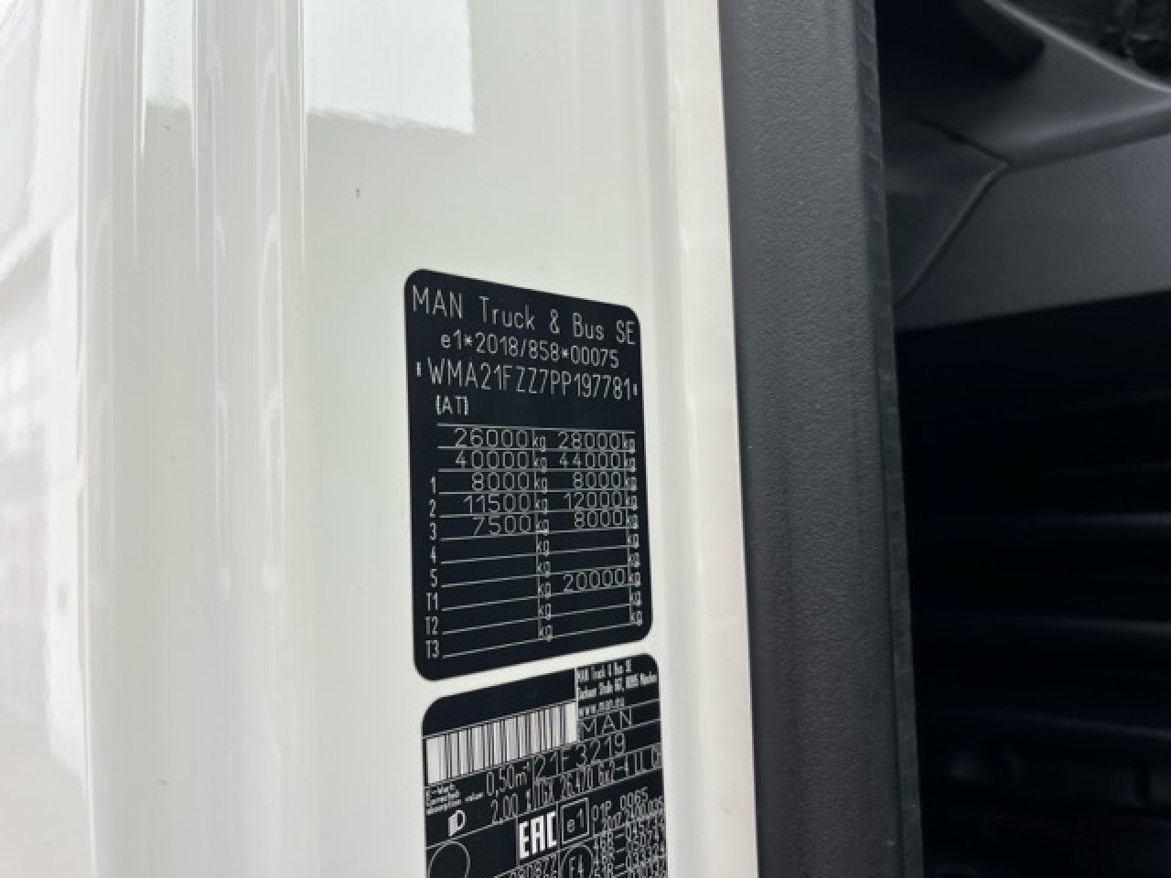 MAN TGX 26.470 6x2-4 LL CH Multiwechsler Euro6 Klima - Containerwagen/ Wechselfahrgestell LKW: das Bild 4 MAN TGX 26.470 6x2-4 LL CH Multiwechsler Euro6 Klima - Containerwagen/ Wechselfahrgestell LKW: das Bild 4