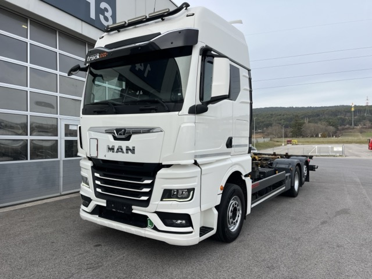 MAN TGX 26.470 6x2-4 LL CH Multiwechsler Euro6 Klima - Containerwagen/ Wechselfahrgestell LKW: das Bild 1 MAN TGX 26.470 6x2-4 LL CH Multiwechsler Euro6 Klima - Containerwagen/ Wechselfahrgestell LKW: das Bild 1
