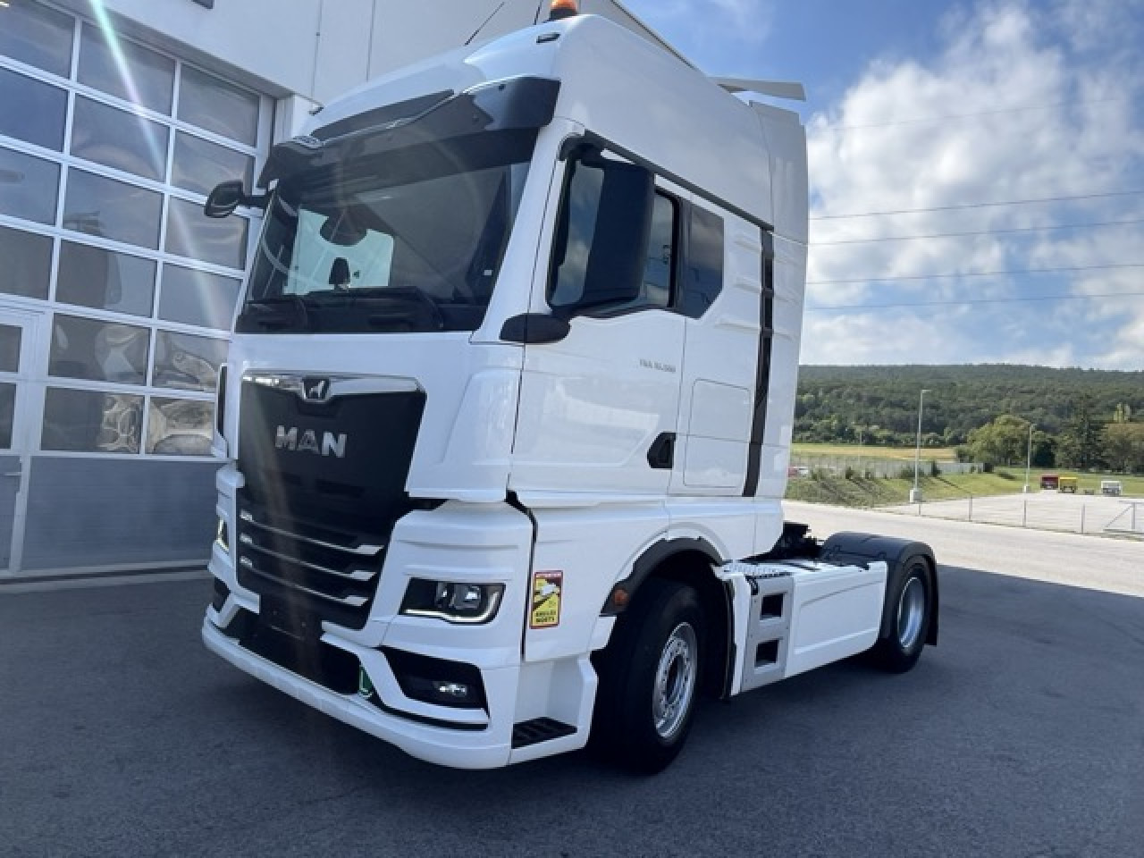 MAN TGX 18.510 4x2 BL SA Euro6 Retarder Klima ZV - Sattelzugmaschine: das Bild 1 MAN TGX 18.510 4x2 BL SA Euro6 Retarder Klima ZV - Sattelzugmaschine: das Bild 1