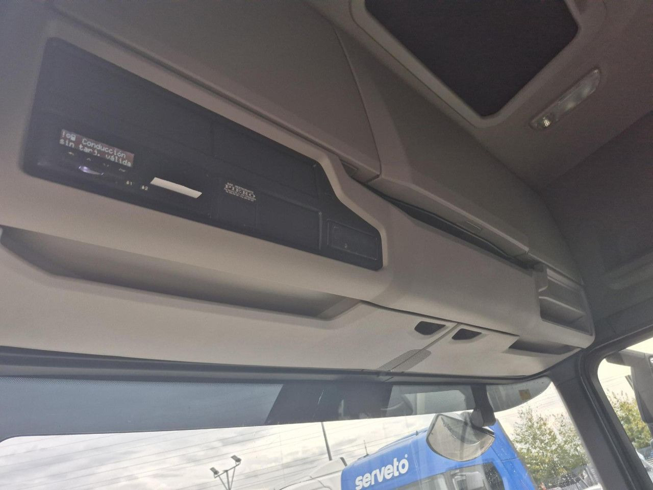 Sattelzugmaschine Scania R 450: das Bild 9