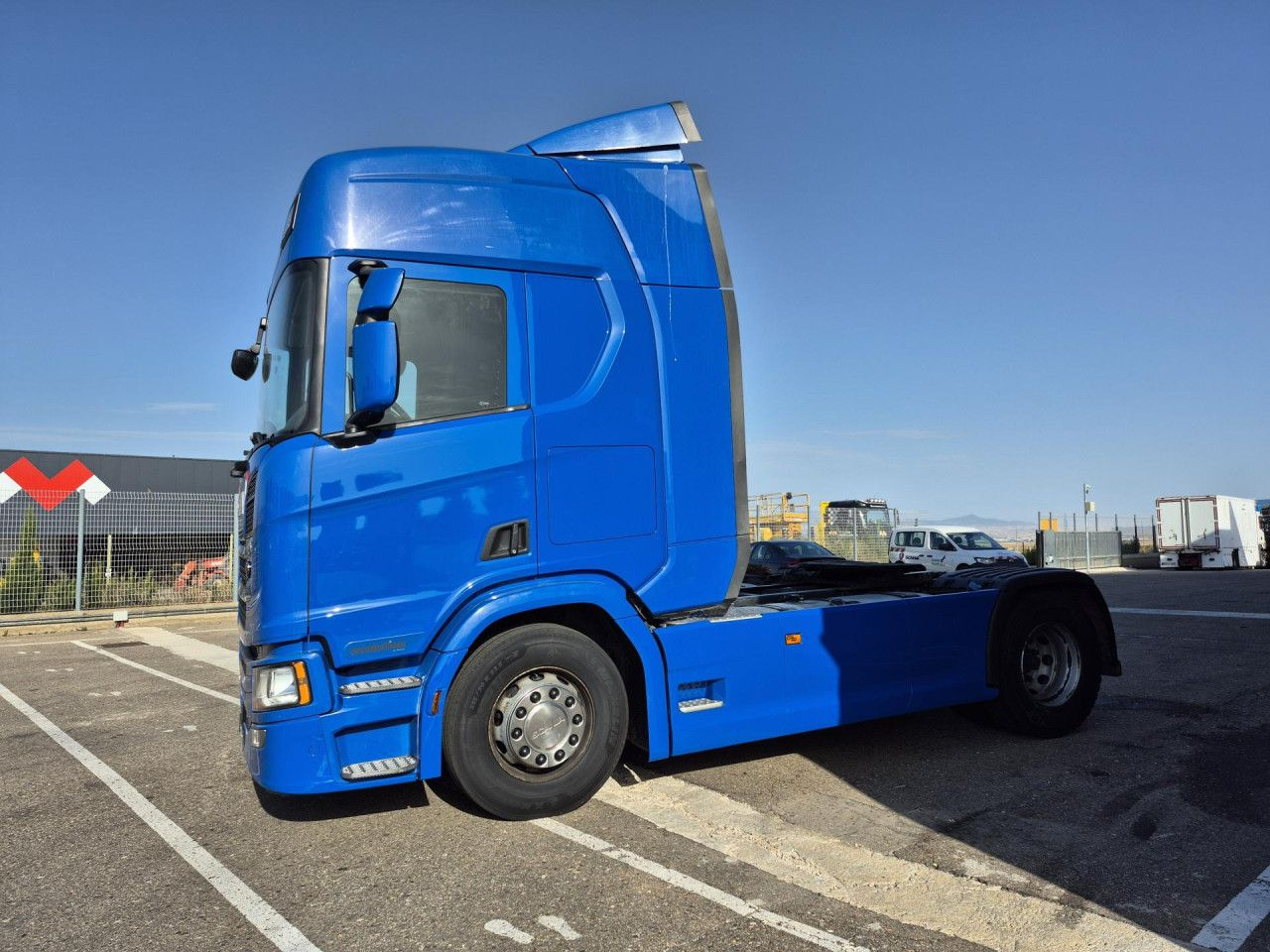 Scania R 450 - Sattelzugmaschine: das Bild 5 Scania R 450 - Sattelzugmaschine: das Bild 5