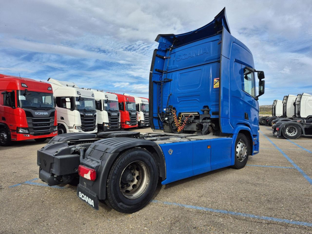 Scania R 650 - Sattelzugmaschine: das Bild 4 Scania R 650 - Sattelzugmaschine: das Bild 4