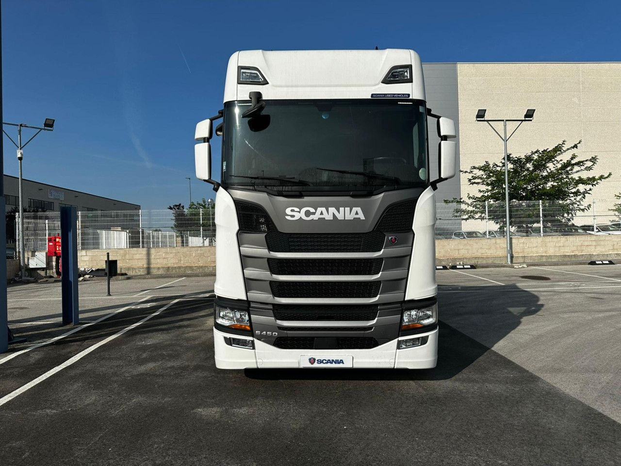 Scania S 450 - Sattelzugmaschine: das Bild 4 Scania S 450 - Sattelzugmaschine: das Bild 4
