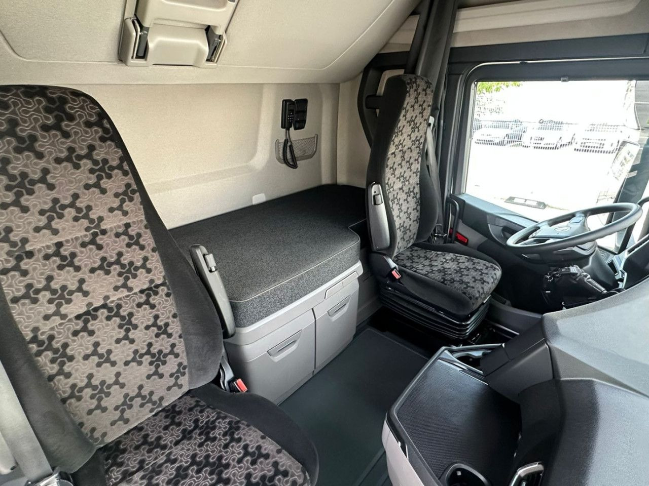 Scania S 500 - Sattelzugmaschine: das Bild 5 Scania S 500 - Sattelzugmaschine: das Bild 5