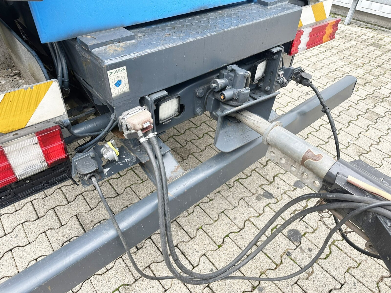 2-Achs Pritschenanhänger 2-Achs Pritschenanhänger - Pritschenanhänger/ Plattformanhänger: das Bild 2 2-Achs Pritschenanhänger 2-Achs Pritschenanhänger - Pritschenanhänger/ Plattformanhänger: das Bild 2