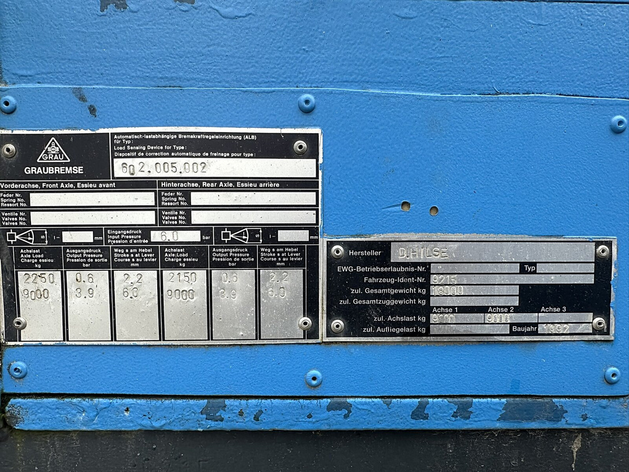 2-Achs Pritschenanhänger 2-Achs Pritschenanhänger - Pritschenanhänger/ Plattformanhänger: das Bild 3 2-Achs Pritschenanhänger 2-Achs Pritschenanhänger - Pritschenanhänger/ Plattformanhänger: das Bild 3