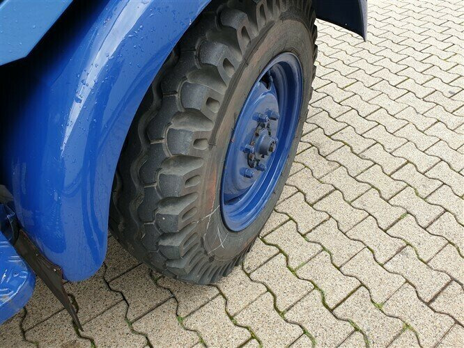 AL 28 Ruthmann Hubwagen, 2,5t, 4x2 AL 28 Ruthmann Hubwagen, 2,5t, 4x2 - Absetzkipper: das Bild 3 AL 28 Ruthmann Hubwagen, 2,5t, 4x2 AL 28 Ruthmann Hubwagen, 2,5t, 4x2 - Absetzkipper: das Bild 3