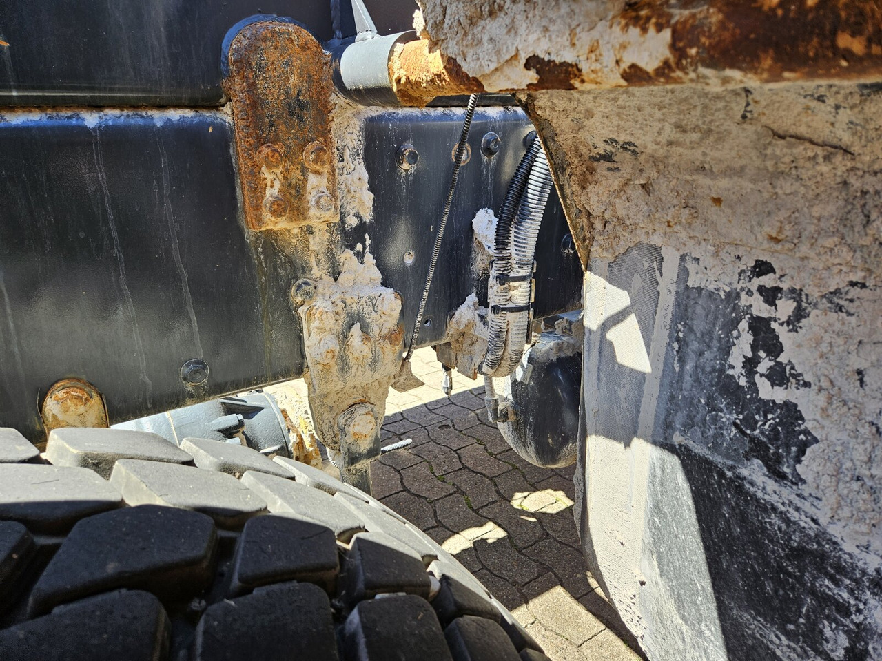 ASTRA HD9 86.50-90 8x6 ASTRA HD9 86.50-90 8x6, Unfallschaden, Cursor 13 - Fahrgestell LKW: das Bild 5 ASTRA HD9 86.50-90 8x6 ASTRA HD9 86.50-90 8x6, Unfallschaden, Cursor 13 - Fahrgestell LKW: das Bild 5