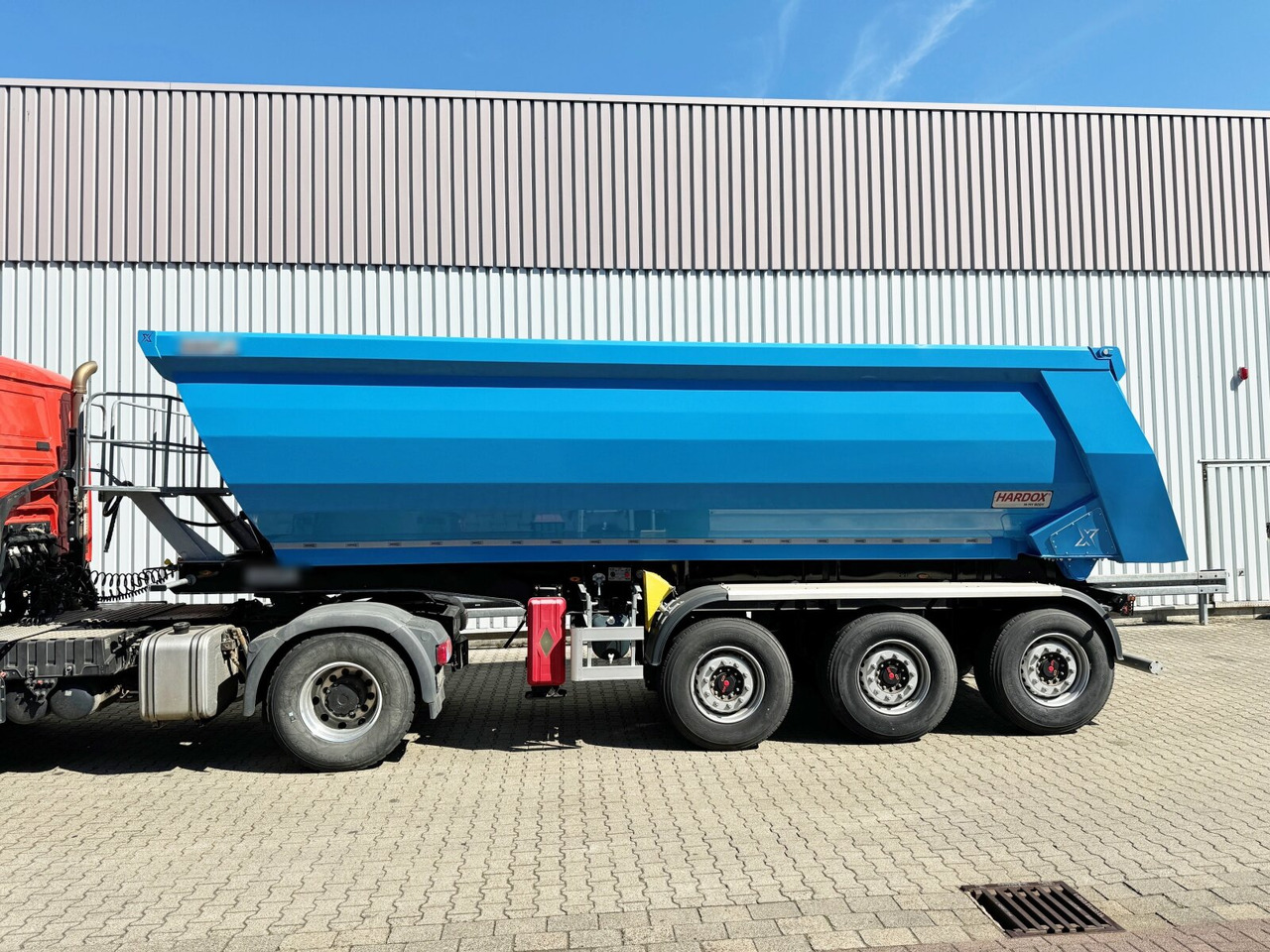 Euro ATM 27 Euro ATM 27, HARDOX Stahlmulde ca. 27m³, Liftachse - Auflieger: das Bild 5 Euro ATM 27 Euro ATM 27, HARDOX Stahlmulde ca. 27m³, Liftachse - Auflieger: das Bild 5