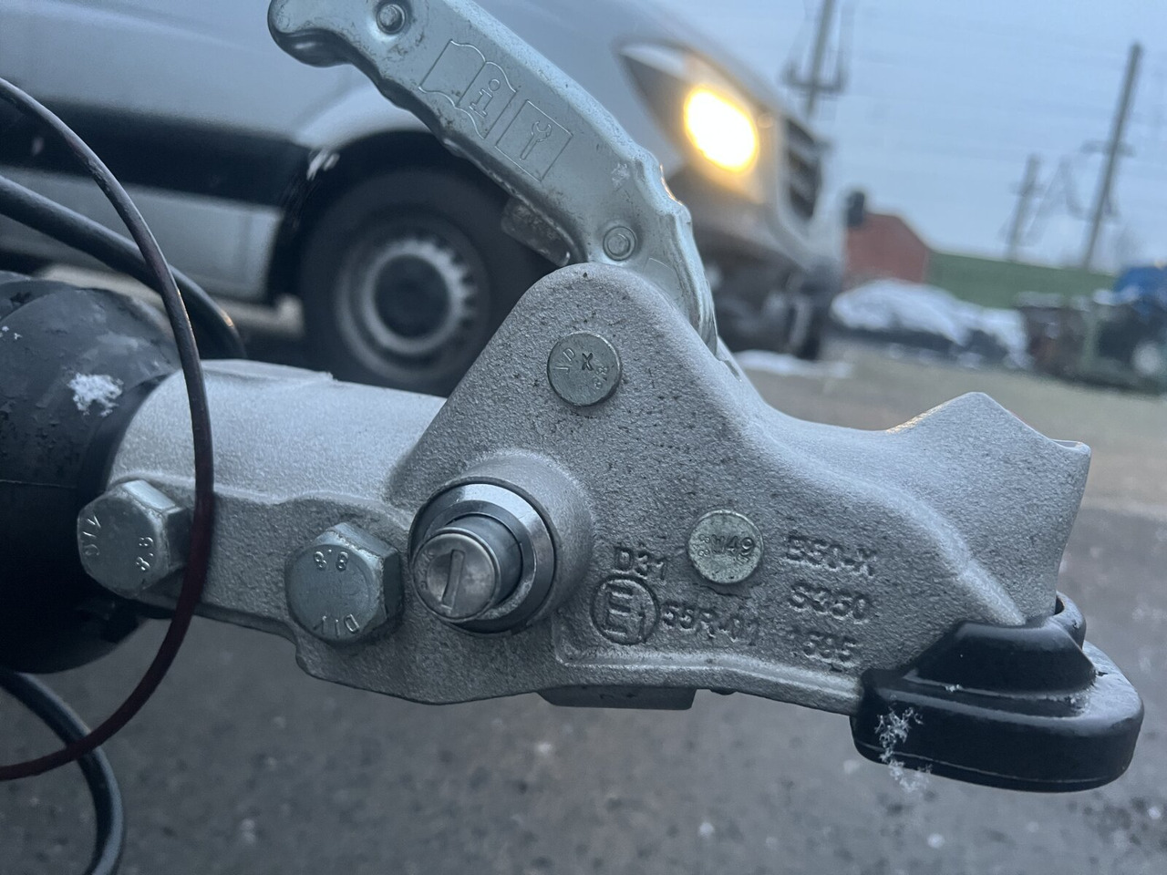 Brian James CarGO Connect Brian James CarGO Connect, Plane, Winde - Tieflader Anhänger: das Bild 4 Brian James CarGO Connect Brian James CarGO Connect, Plane, Winde - Tieflader Anhänger: das Bild 4