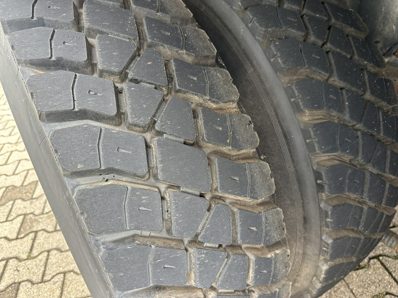 DAF CF 85.460 6x4 CF 85.460 6x4, Bordmatik links - Kipper: das Bild 3 DAF CF 85.460 6x4 CF 85.460 6x4, Bordmatik links - Kipper: das Bild 3