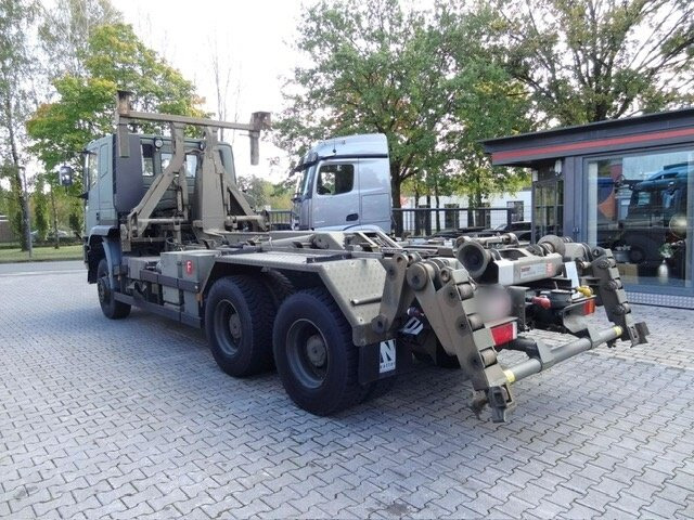 EuroTrakker 260E44W 6X6 EuroTrakker 260E44W 6X6, Retarder, ADR - Abrollkipper: das Bild 3 EuroTrakker 260E44W 6X6 EuroTrakker 260E44W 6X6, Retarder, ADR - Abrollkipper: das Bild 3